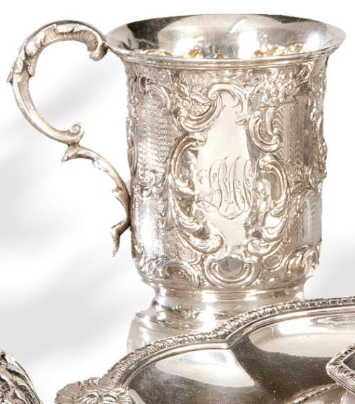 Taza victoriana de plata inglesa punzonada Ley Sterling de William Eaton Londres 1847