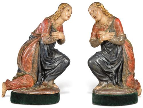 "Pareja de Angeles Arrodillados", tallados en madera y policromados, Norte de Italia S. XV.