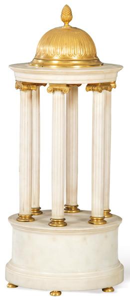 Templete de mármol y bronce dorado, Italia S. XIX.