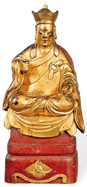  Sabio mandarín de madera tallada, policromada y dorada, Dinastía Qing S XIX