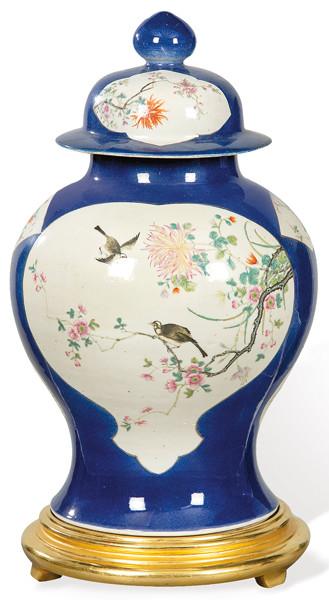 Tibor de porcelana china con esmaltes de la Familia Rosa, Dinastía Qing, época de Kangxi (1668-1724)