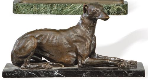 "Galgo Recostado" en bronce patinado mediados S. XX.