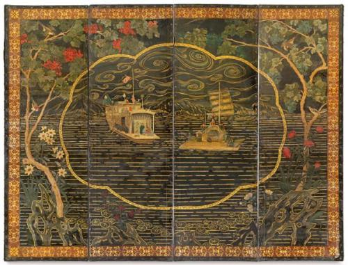  Biombo chino de cuatro hojas forrado en cuero h. 1960-70.