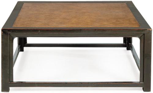  Mesa baja de templo en madera lacada y tapa de ratán, China Dinastía Qing S. XIX.