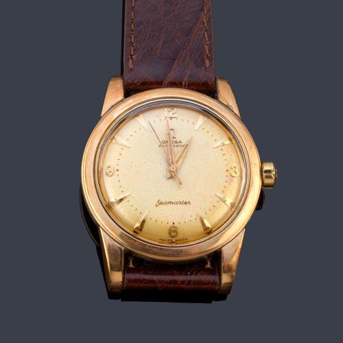 OMEGA Seamaster de caballero con caja chapada en oro.