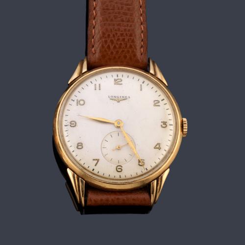 LONGINES de caballero con caja en oro amarillo de 18 K.