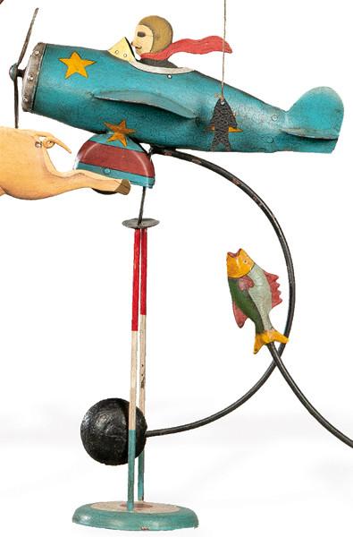 Tentetieso de hierro pintado "Avioneta con Piloto"