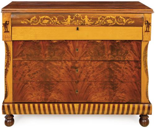 Cómoda isabelina en madera de caoba, palma de caoba