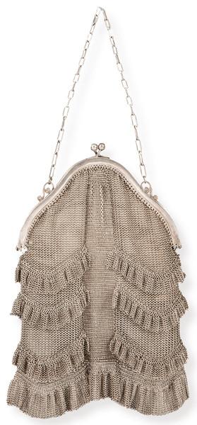 Bolso de malla de plata de plata francesa h. 1900.