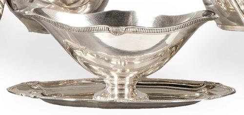 Salsera de plata española punzonada 1ª Ley de Espuñes con marca comercial de J. Andina.