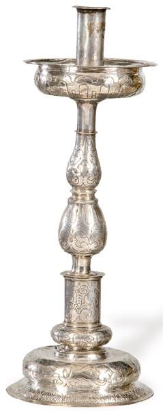 Candelero de plata española punzonada Barcelona ff. S. XVI.