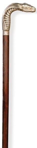 Bastón con empuñadura en forma de cobra en plata inglesa punzonada Ley 925, Birmingham.