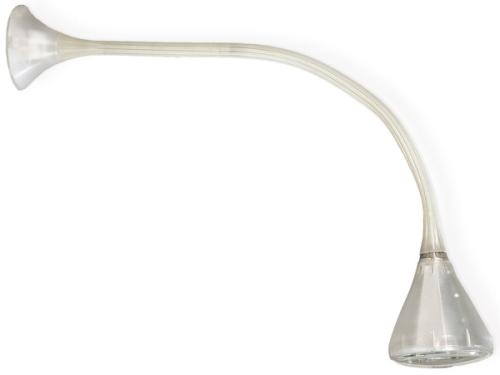  Jacques Herzog (n. 19 de abril de 1950) y Pierre de Meuron (n. 8 de mayo de 1950), para Artemide, diseñado en 2005.