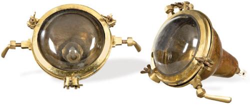 Pareja de faronles de barco de bronce y cristal de la Fragata Pinzón