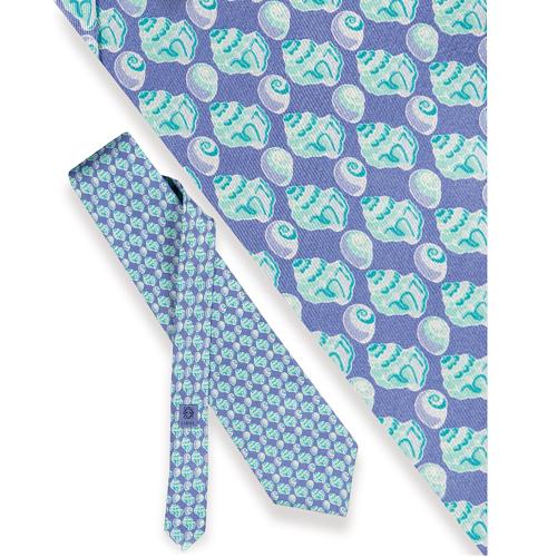 Corbata Loewe con motivo de caracola sobre fondo malva