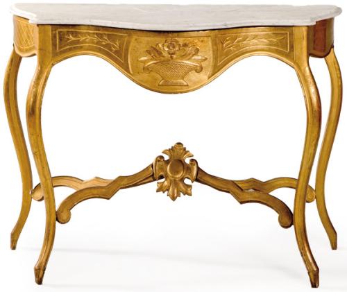  Consola de madera tallada y dorada española, siglo XIX