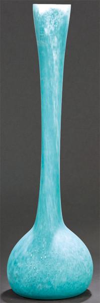 Jarrón de cuello largo de cristal de Murano. 