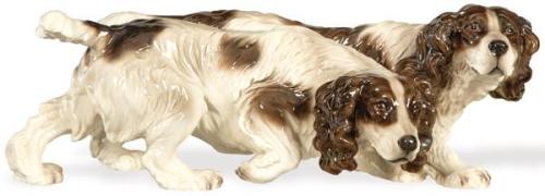  Grupo escultórico de dos perros de raza cocker en porcelana de Goldscheider