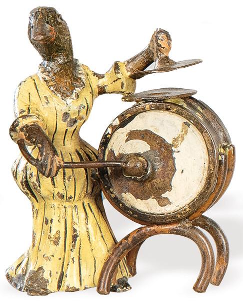 "Pato Tocando el Tambor" en bronce policromado, Viena h. 1900