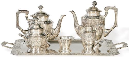 Juego de café y te de plata española punzonada 1ª Ley con marca de Luís Espuñes.