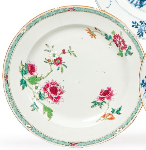  Plato de porcelana de Compañía de Indias, Familia Rosa, Dinastía Qing, época de Qianlong (1736-95)