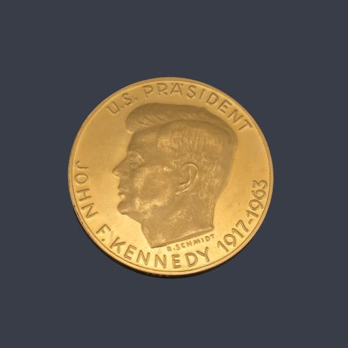 Moneda conmemorativa John Kennedy 1917-1963 en oro amarillo de 22 K.