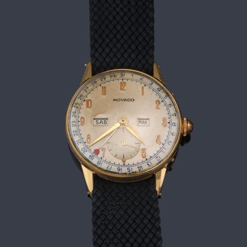 MOVADO Triple Calendario con caja chapada en oro.