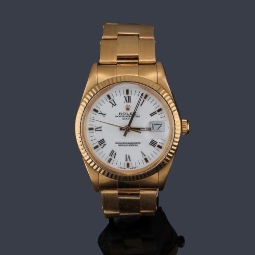  ROLEX Oyster Perpetual DateJust ref. 15038 Superlative Chronometer Officially Certified, de caballero con caja y brazalete en oro amarillo de 18 K.