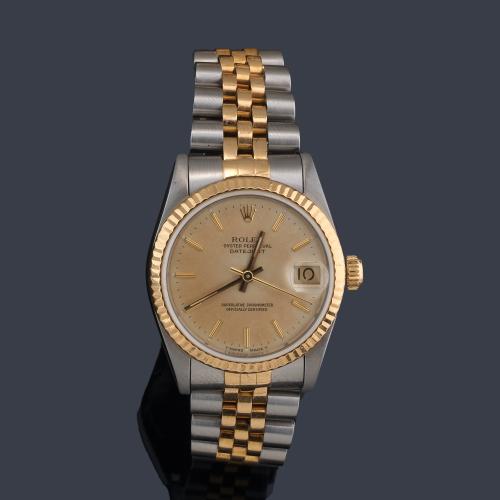 ROLEX Oyster Perpetual Date Just Superlative Chronometer Officially Certified ref. 68273 modelo cadete con caja y brazalete en oro amarillo de 18 K.