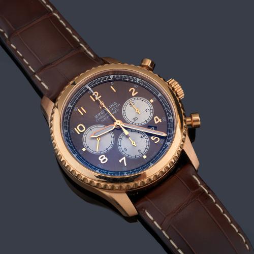 BREITLING Navitimer/Aviator 8 B01 Cronograph ref. RB0117 de caballero con caja en oro rosa de 18 K.Con estuche y documentación.