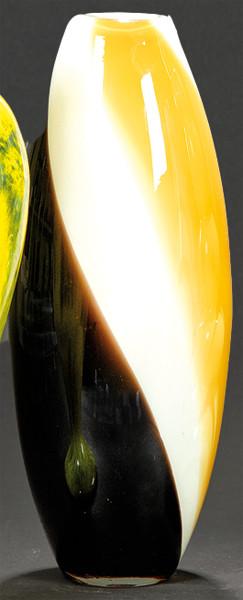 Jarrón fusiforme de cristal de Murano con bandas negra, blanca y ámbar.