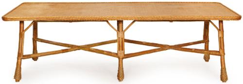 Mesa de comedor  de tapa rectangular tejida en ratán natural entrelazado