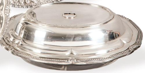 Mantenedor de plata española punzonada Ley 916 de Matilde Espuñes con marca comercial de Mellerio Hermanos pp. S. XX.