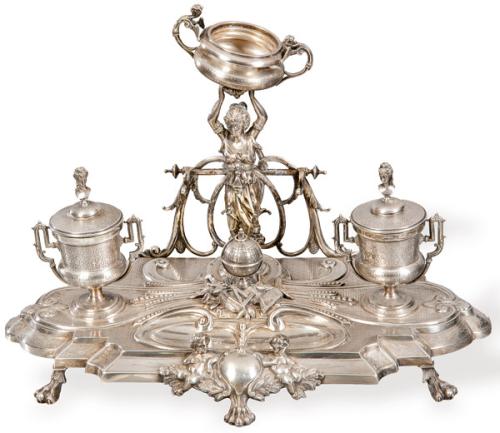 Escribanía de plata francesa con punzón de exportación en vigor de 1840 a 1879.