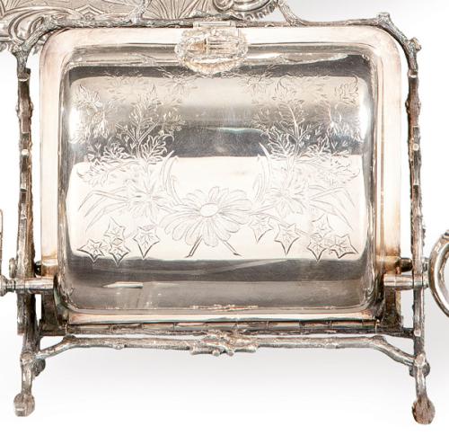 Mantenedor de pan victoriano de metal plateado con marca Stanisforth patented ff. S. XIX