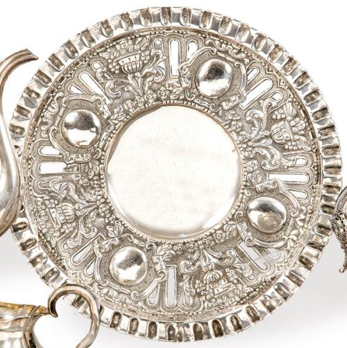 Salvillla de plata española punzonada Ley 916 de Luís Espuñes primer tercio S. XX.