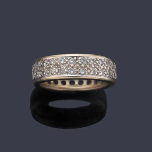 Sortija brillantes tipo alianza