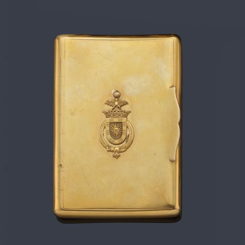 Pitillera inglesa en oro amarillo de 18 K del Ducado de Fernán Nuñez.