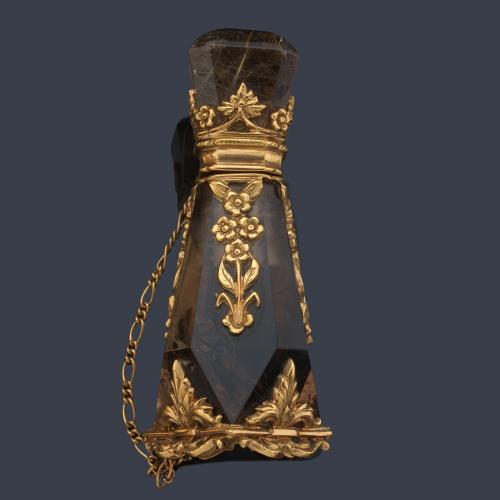 Esenciero sig. XIX en cuarzo rutilado y oro amarillo de 18 K.