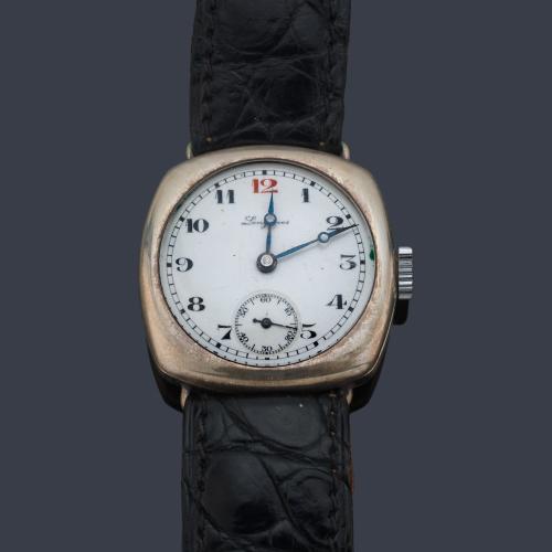  LONGINES cadete con caja en plata.