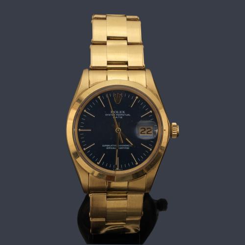 ROLEX Oyster Perpetual Date Superlative Chronometer Officially certified ref. 1500  para caballero con caja y brazalete  en oro amarillo de 18K. Con estuche y documentación.