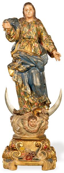 "Inmaculada" de madera tallada, estucada, policromada, dorada y estofada posiblemente ff. S. XIX -S. XX