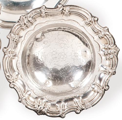 Salvilla plata española punzonada 1ª Ley de Montejo con marca comercial de J. Pérez Fernández.