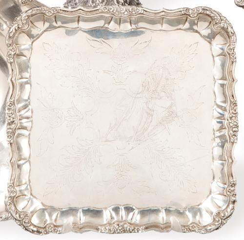 Salvilla cuadrangular de plata española punzonada 1ª Ley de Pasgorcy.