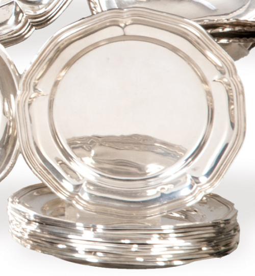 Juego de 12 platos de pan de plata española punzonada 1ª Ley de Durán.