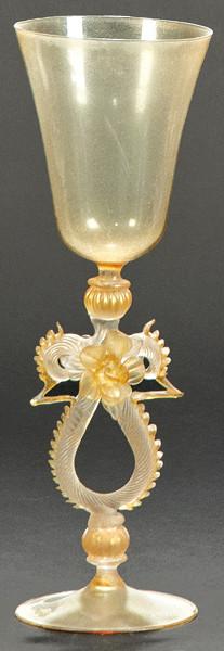 Copa de cristal de Murano con vástago en forma de lira diorado