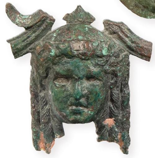 Máscara de la Medusa romana en bronce SS II aC.-II d.C.