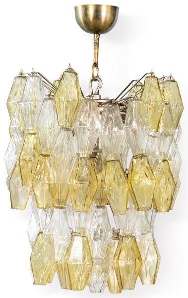 Lámpara de techo modelo de la serie "Poliedri" de Venini, realizada en cristal de Murano sobre estructura de metal.