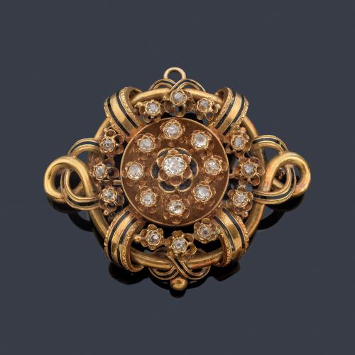 Broche época Isabelina con diamantes talla 'old cut' y rosa de aprox. 1,94 ct en total y esmalte negro. S. XIX.