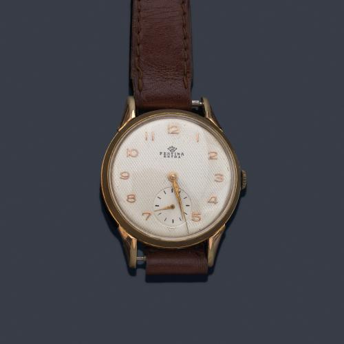 FESTINA de caballero con caja chapada en oro.